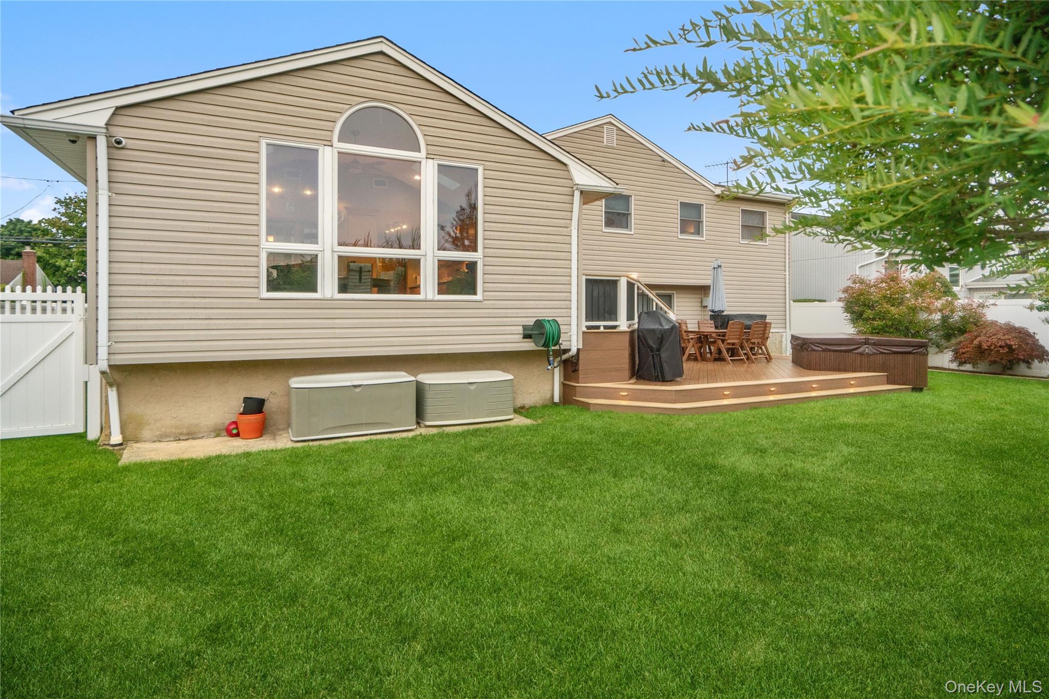 118 Chester Avenue — photo 48