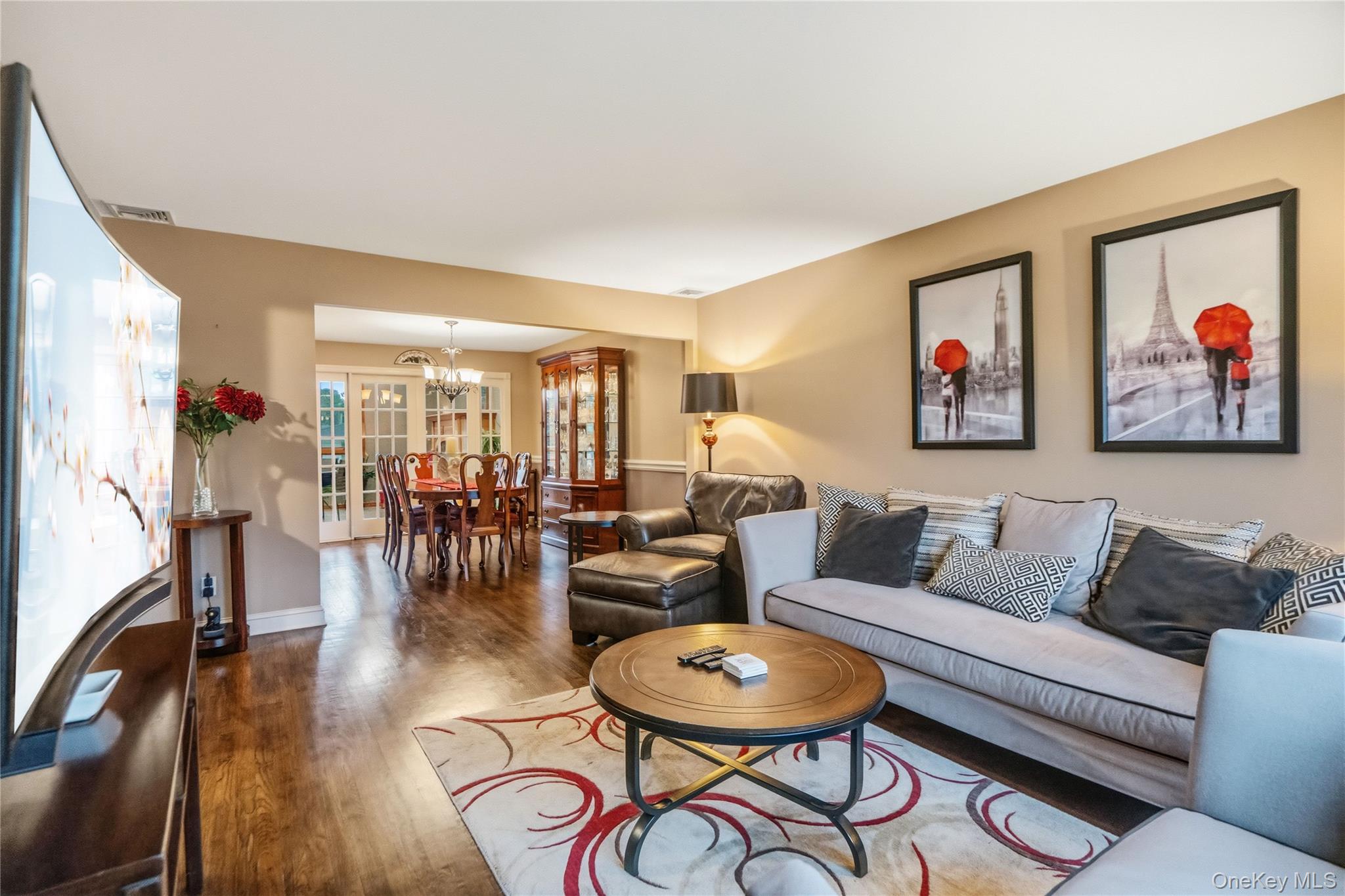 118 Chester Avenue — photo 5