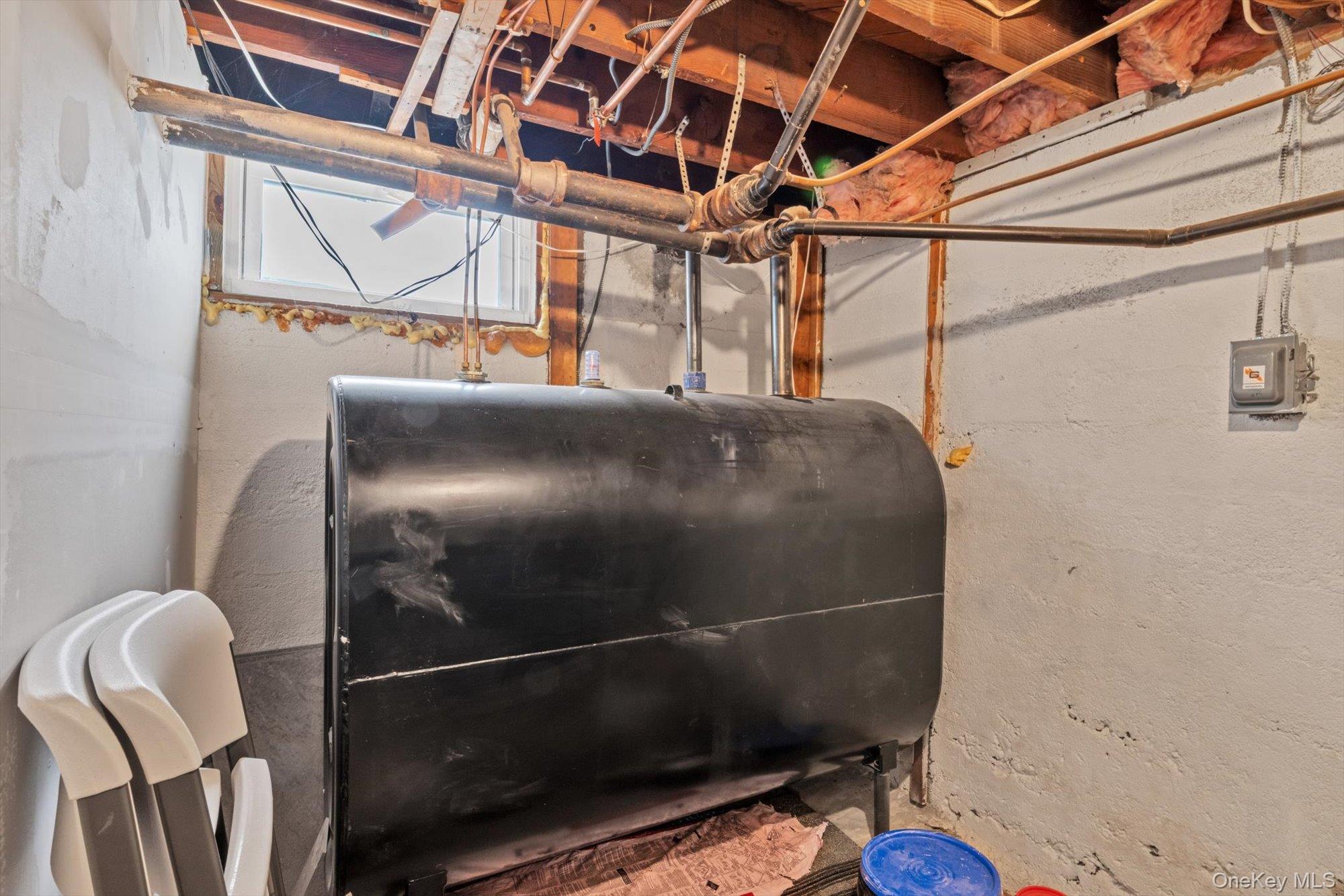 21 Hampton Avenue — photo 24