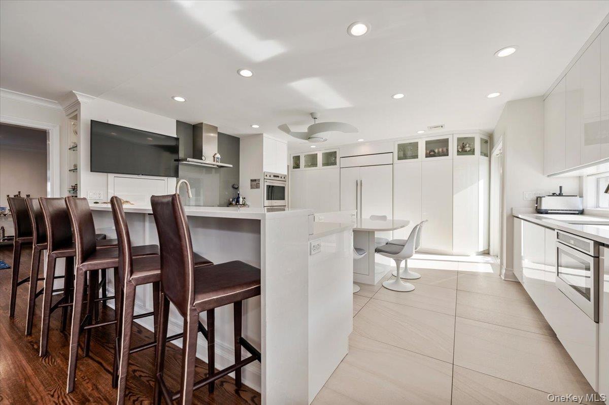85 Suffolk Boulevard — photo 12