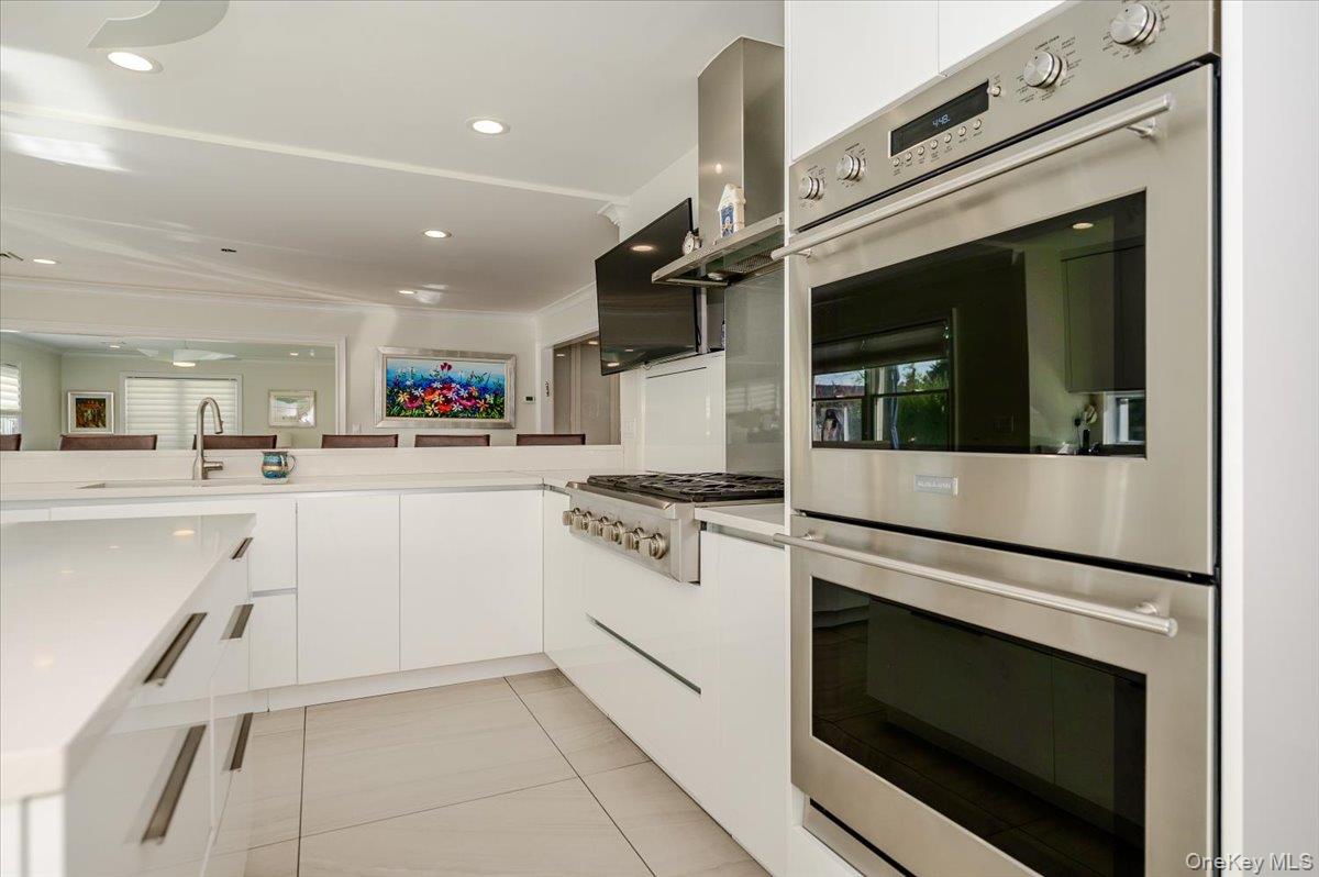 85 Suffolk Boulevard — photo 14