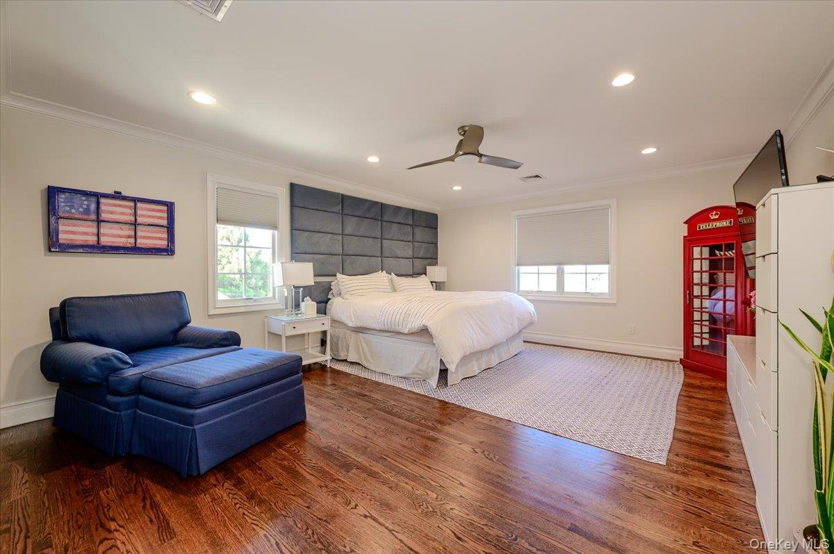 85 Suffolk Boulevard — photo 32