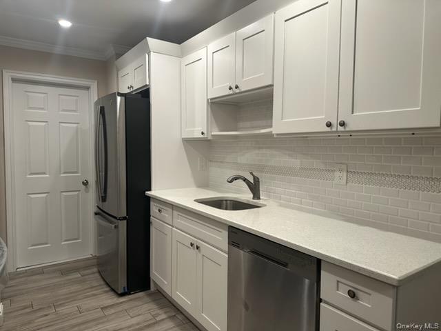 121 Whalers Cove — photo 2