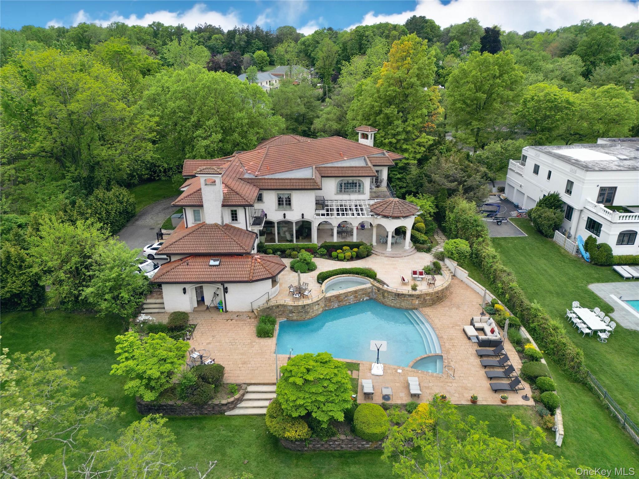 17 Split Rock Drive