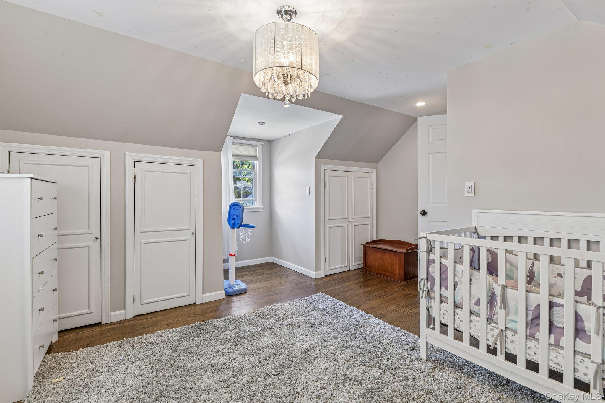 666 Lakeview Avenue — photo 24