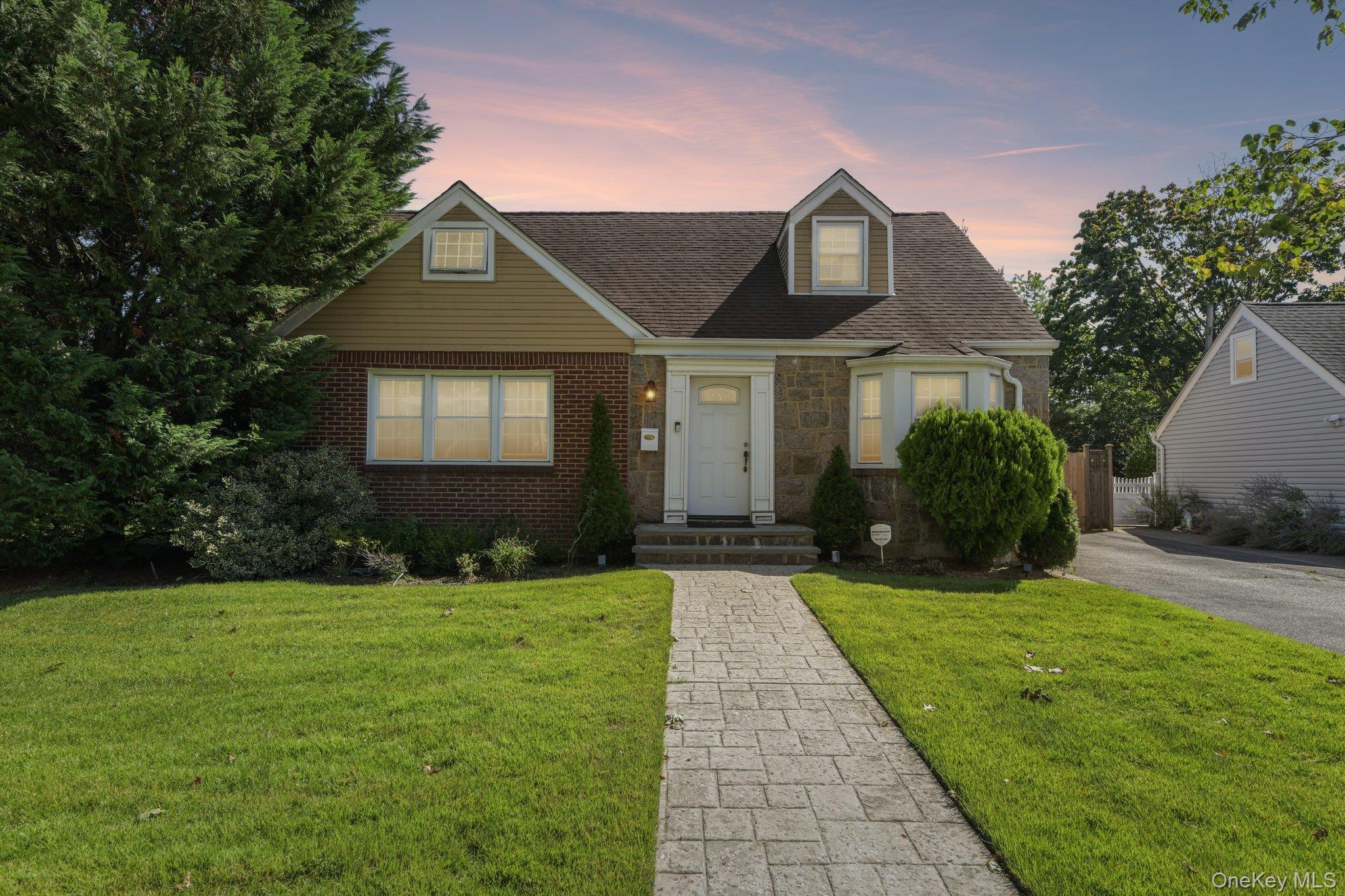 666 Lakeview Avenue — photo 33