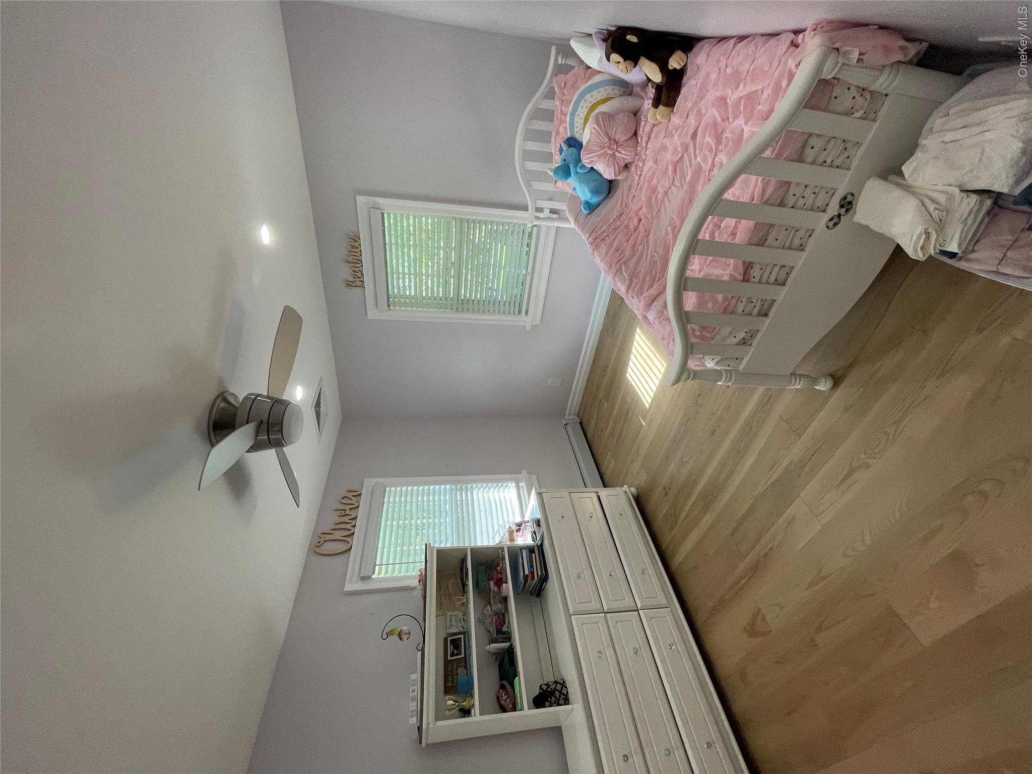 252 Beverly Road — photo 8