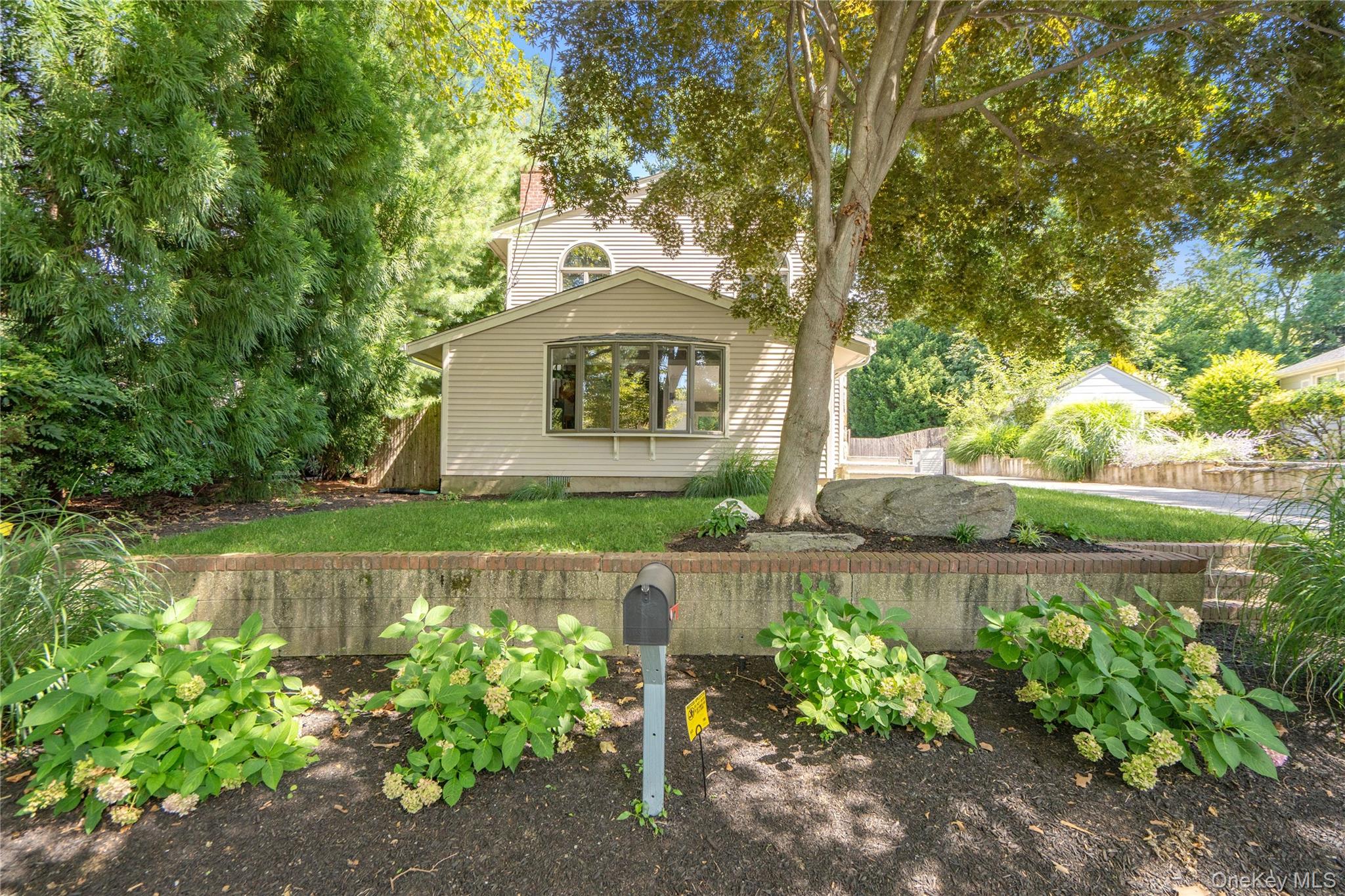 16 Westview Road — photo 3