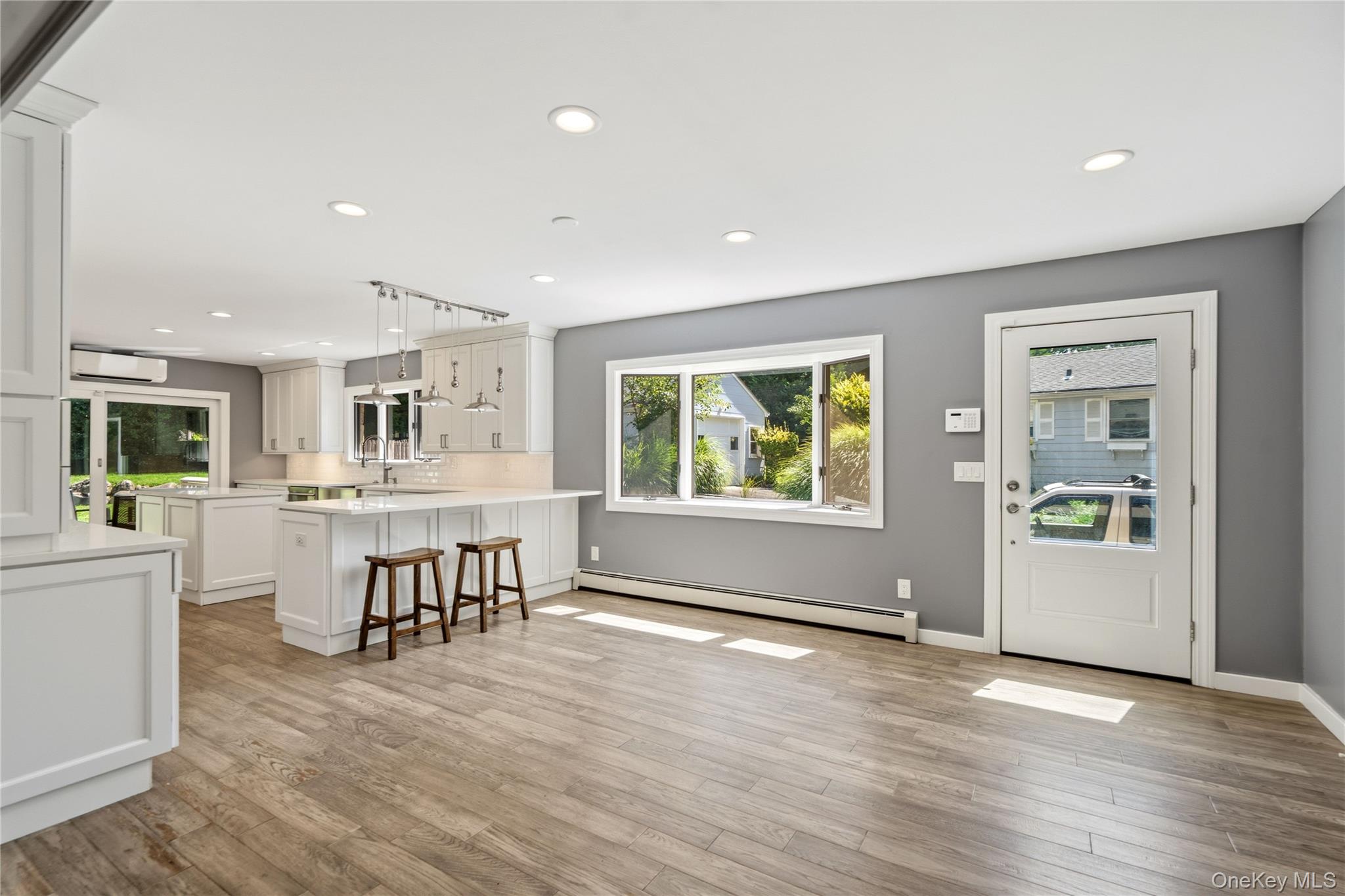 16 Westview Road — photo 9