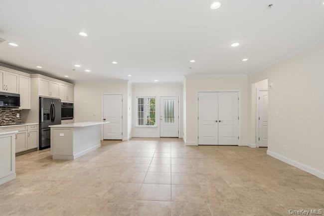 11 Halley Drive — photo 12