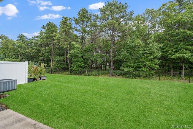 11 Halley Drive — photo 24