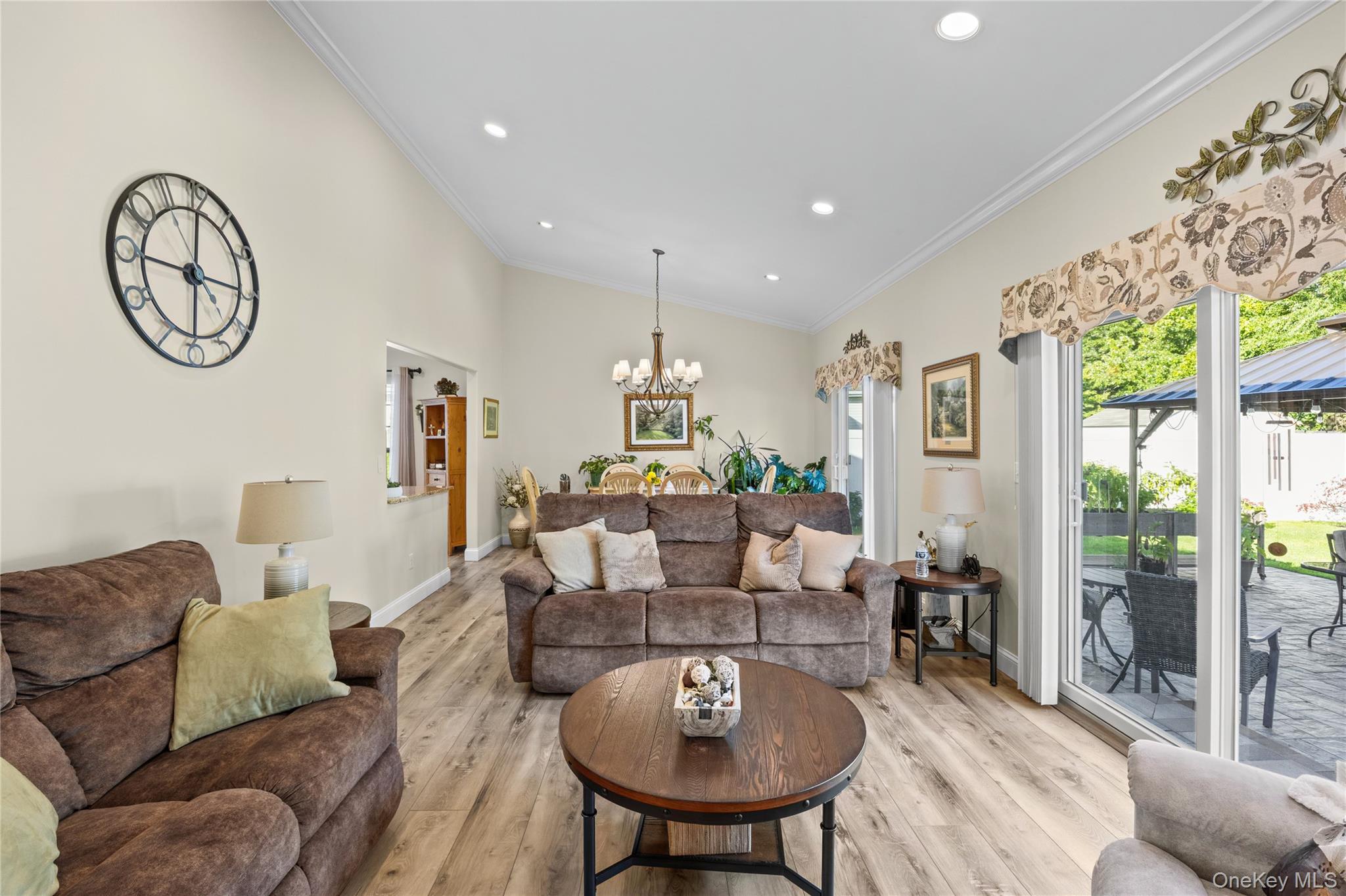 32 Pondview Circle — photo 12