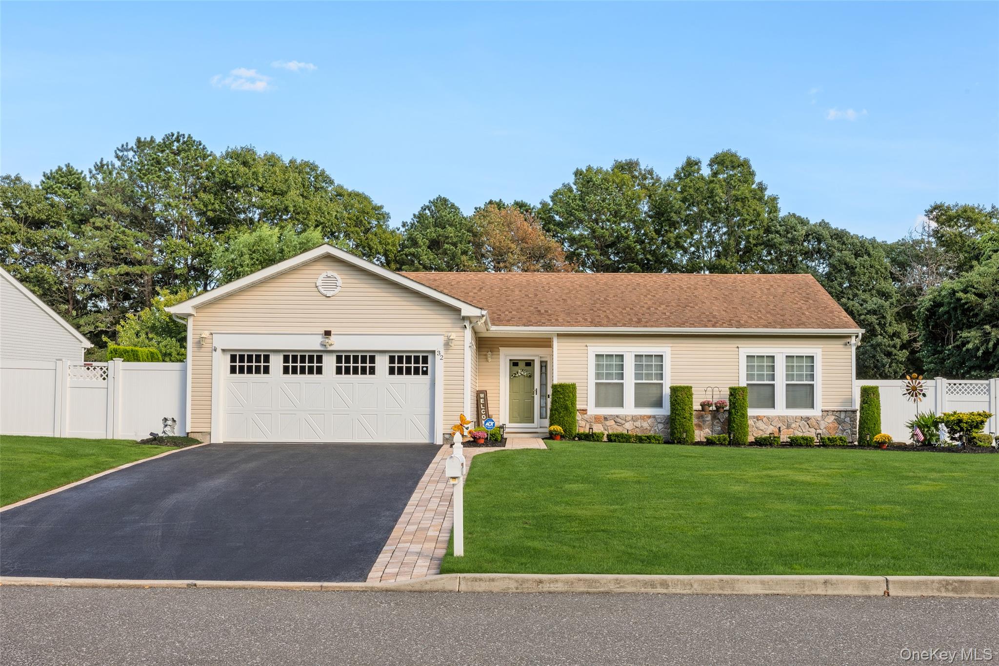 32 Pondview Circle — photo 2