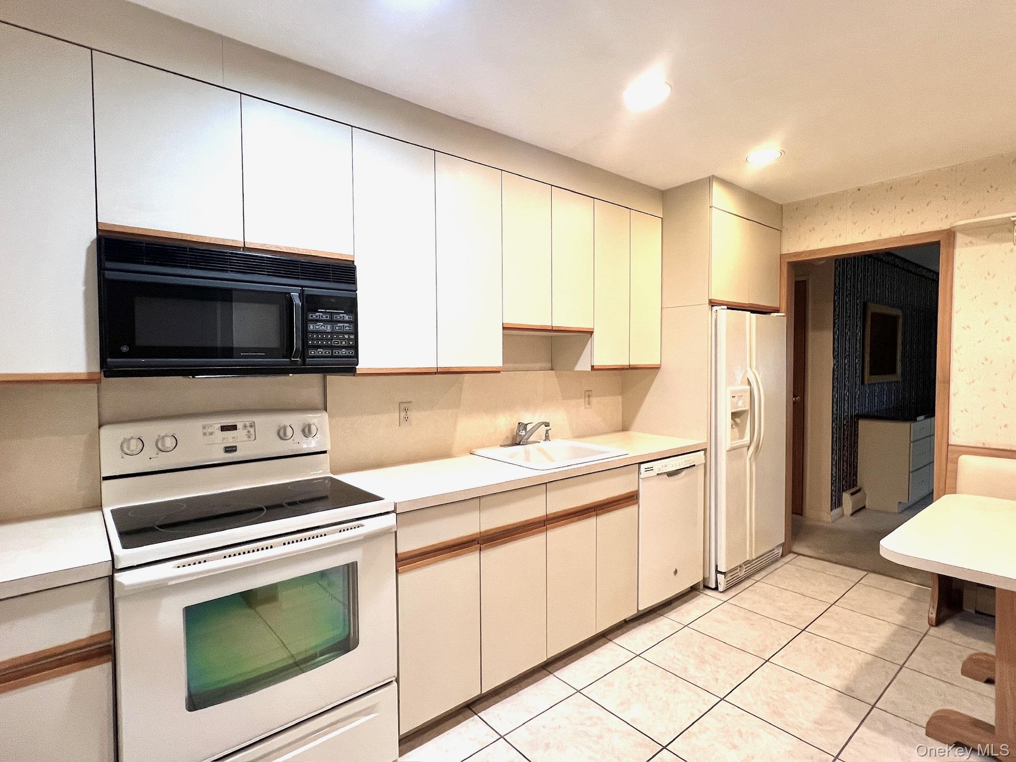 97 Ellery Street — photo 8