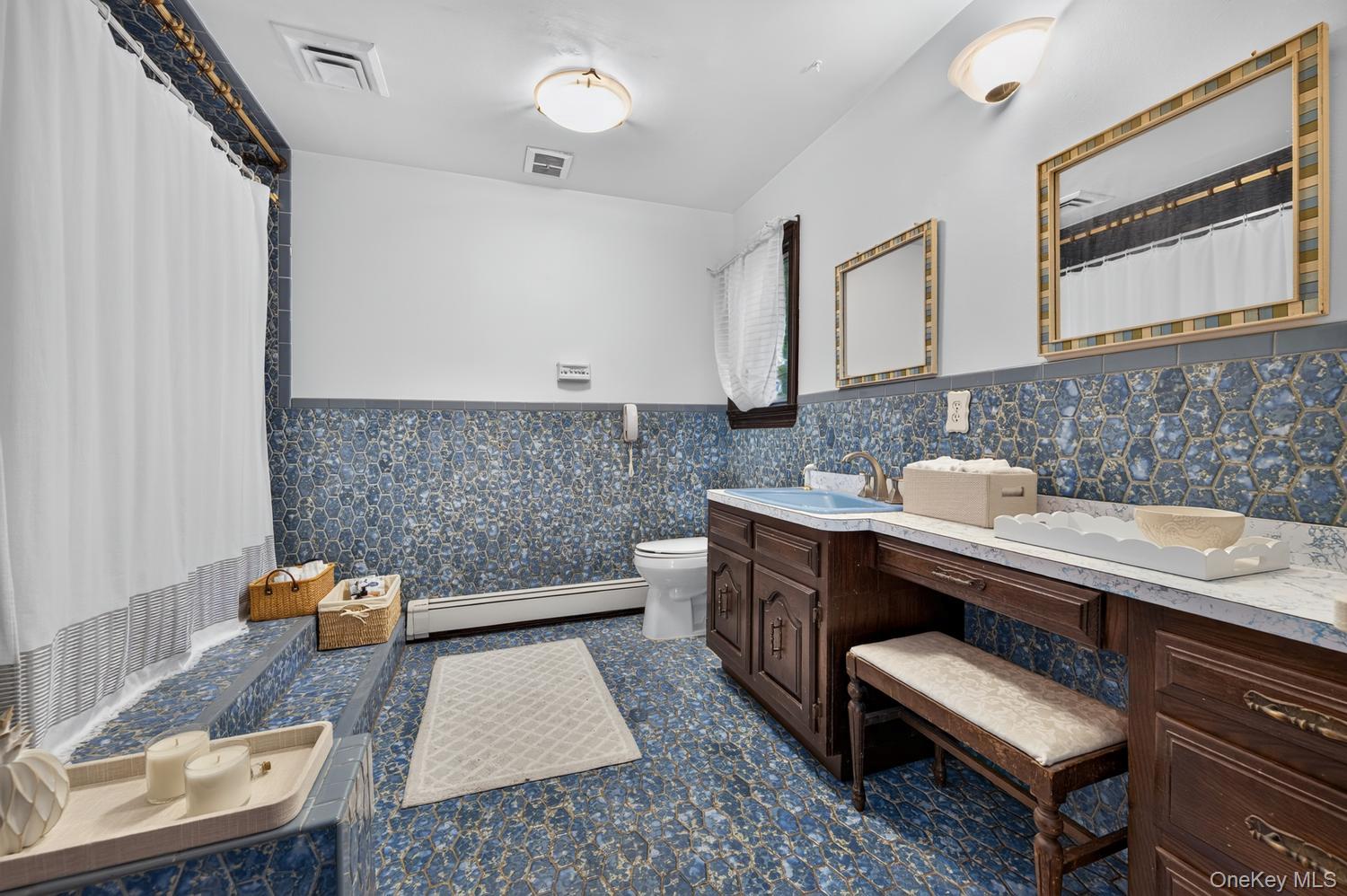 10 Dorchester Drive — photo 15