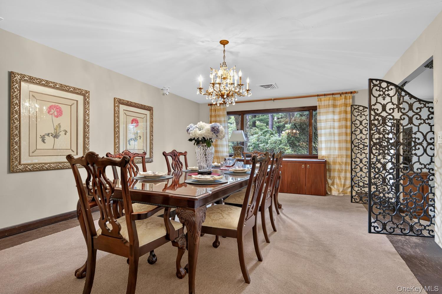 10 Dorchester Drive — photo 7