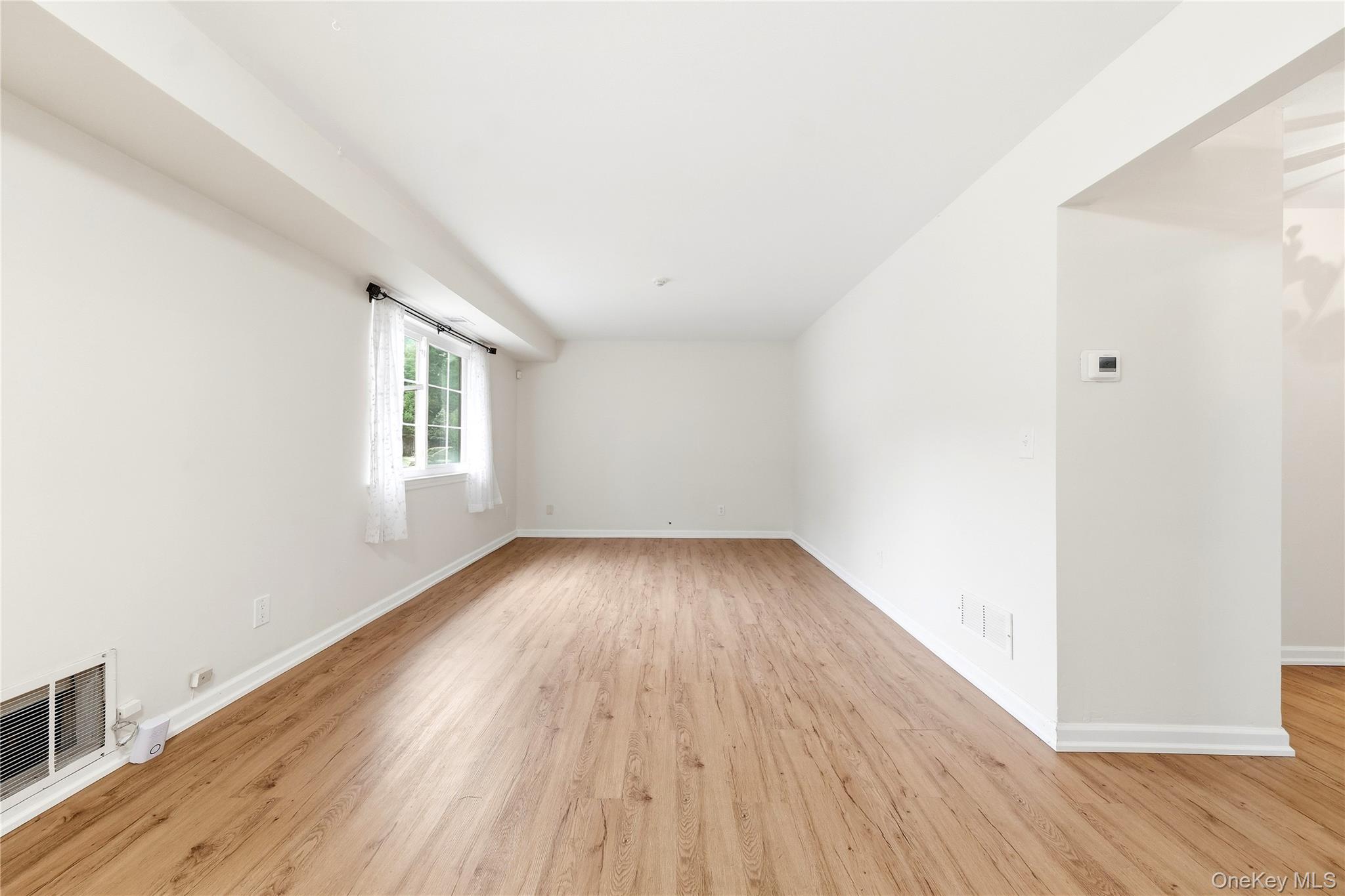 207 Lake Pointe Circle #207 — photo 9