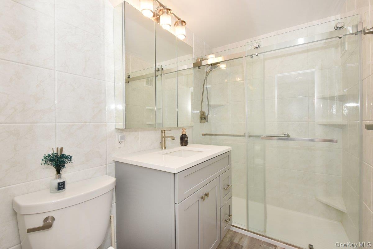 100 Clinton Avenue #4N — photo 11
