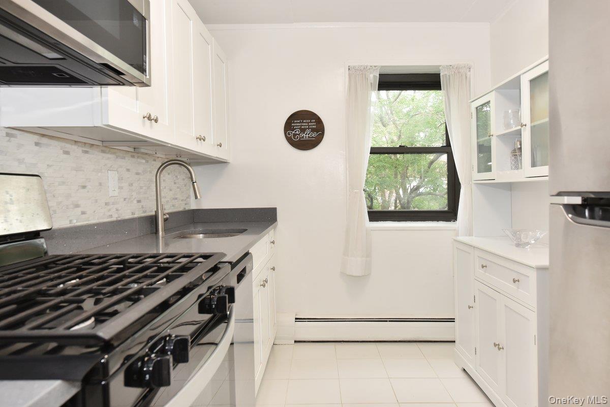 100 Clinton Avenue #4N — photo 8