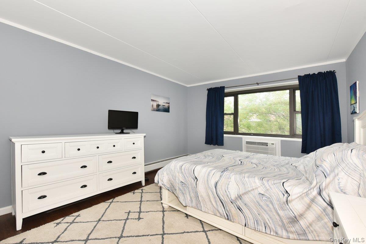 100 Clinton Avenue #4N — photo 10