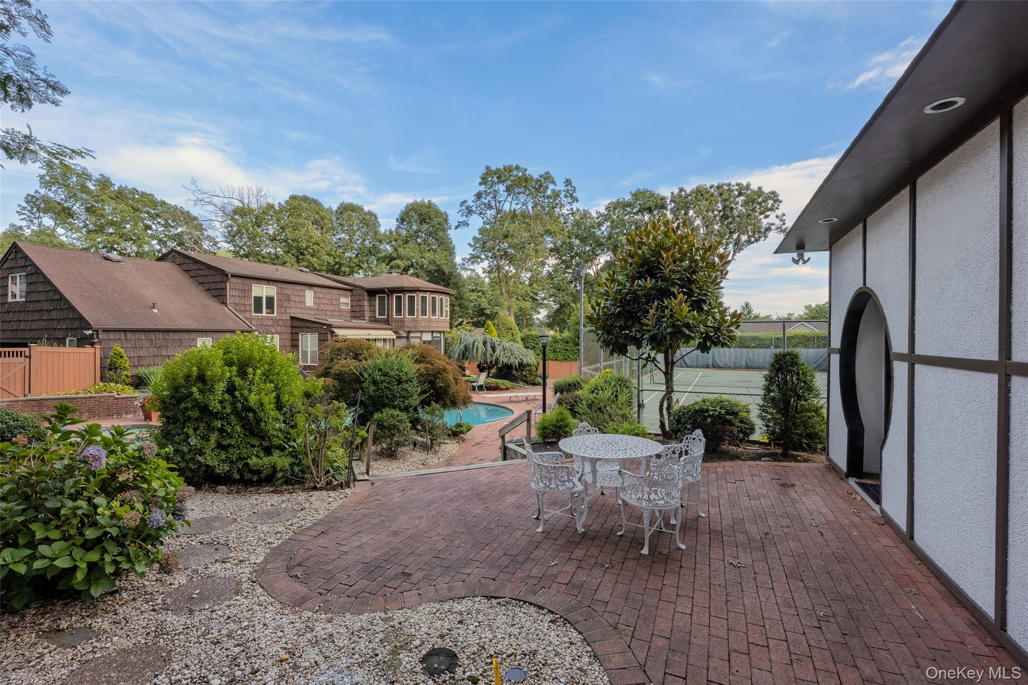 1 Jason Court — photo 15