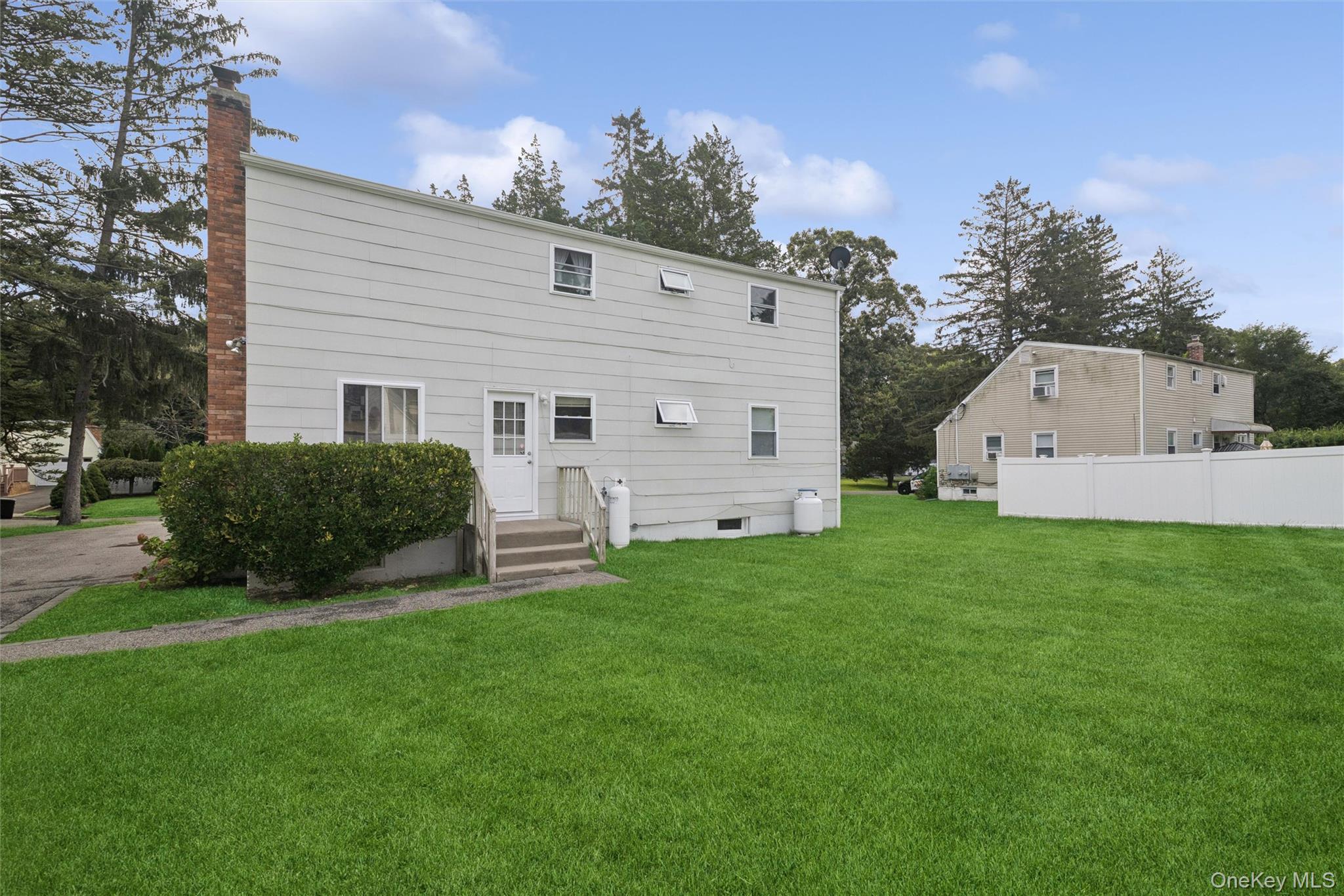 544 Park Avenue — photo 34