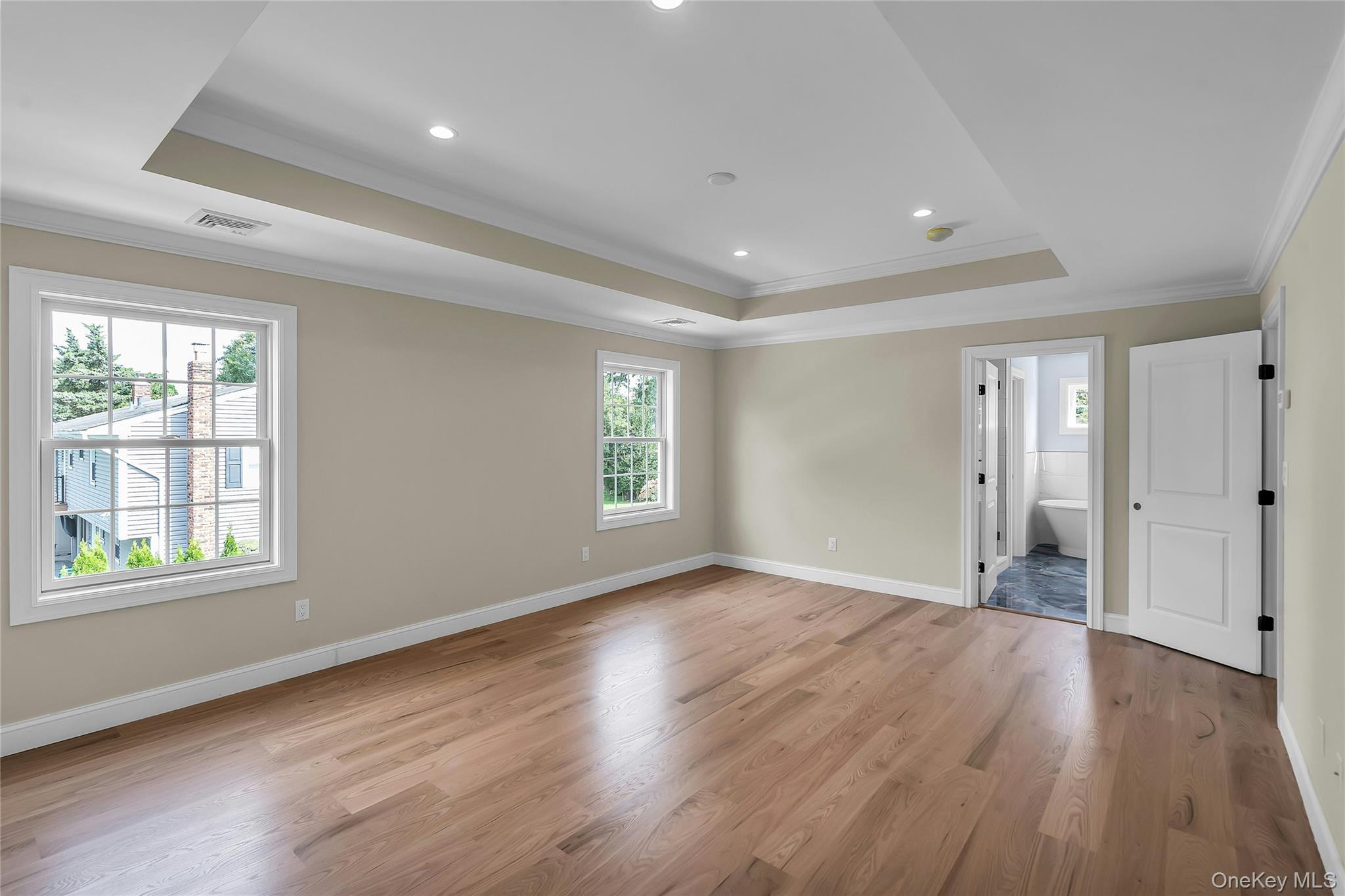 52 Linden Avenue — photo 23