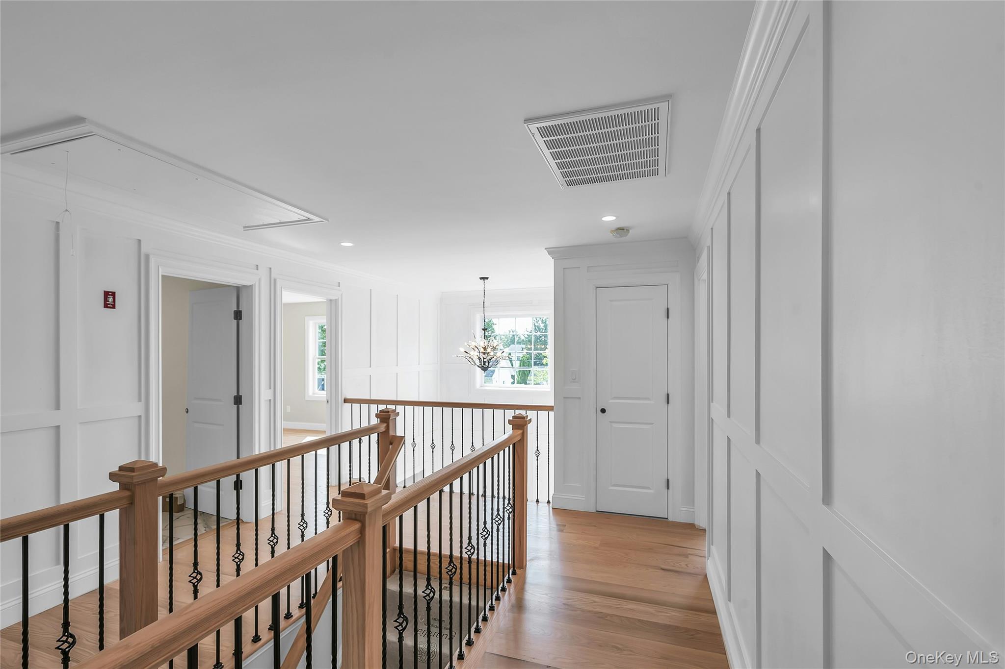 52 Linden Avenue — photo 27