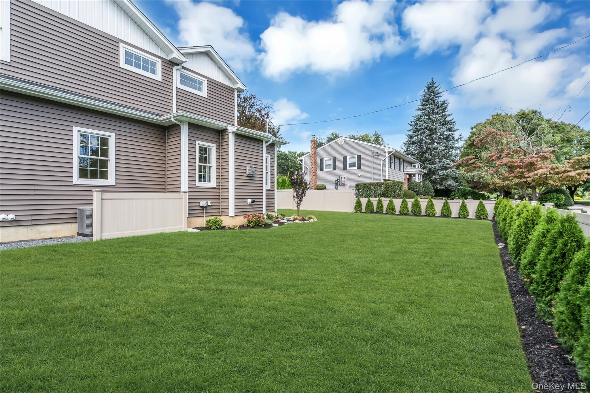 52 Linden Avenue — photo 32