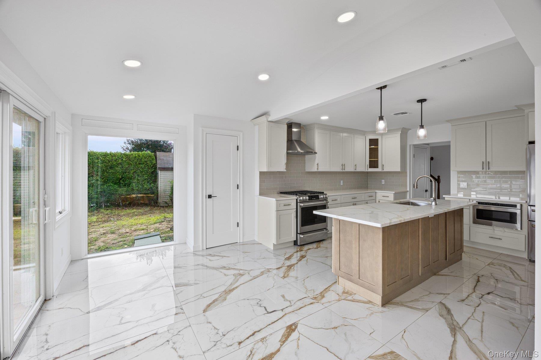 2819 Bay Drive — photo 17