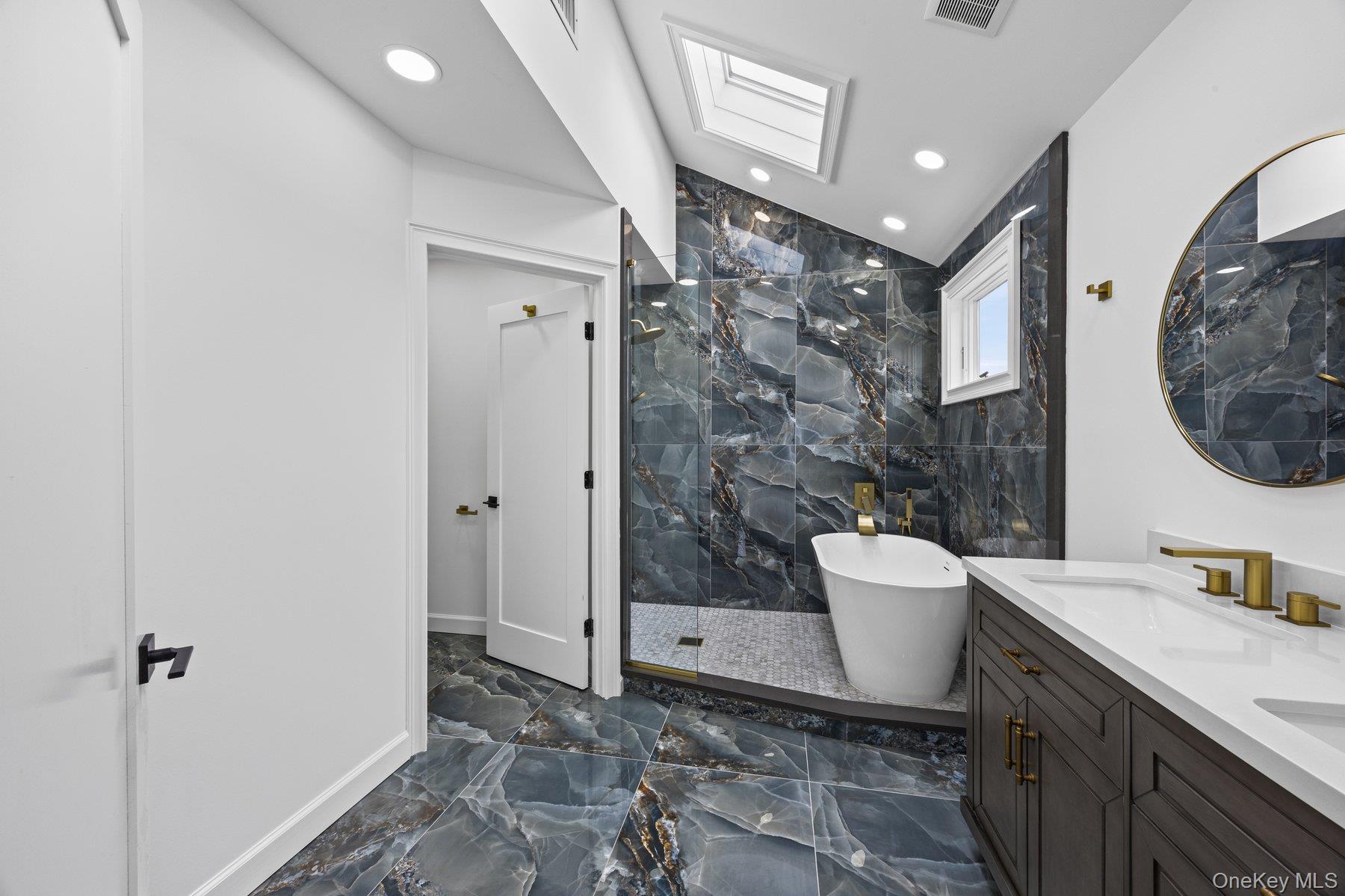 2819 Bay Drive — photo 23