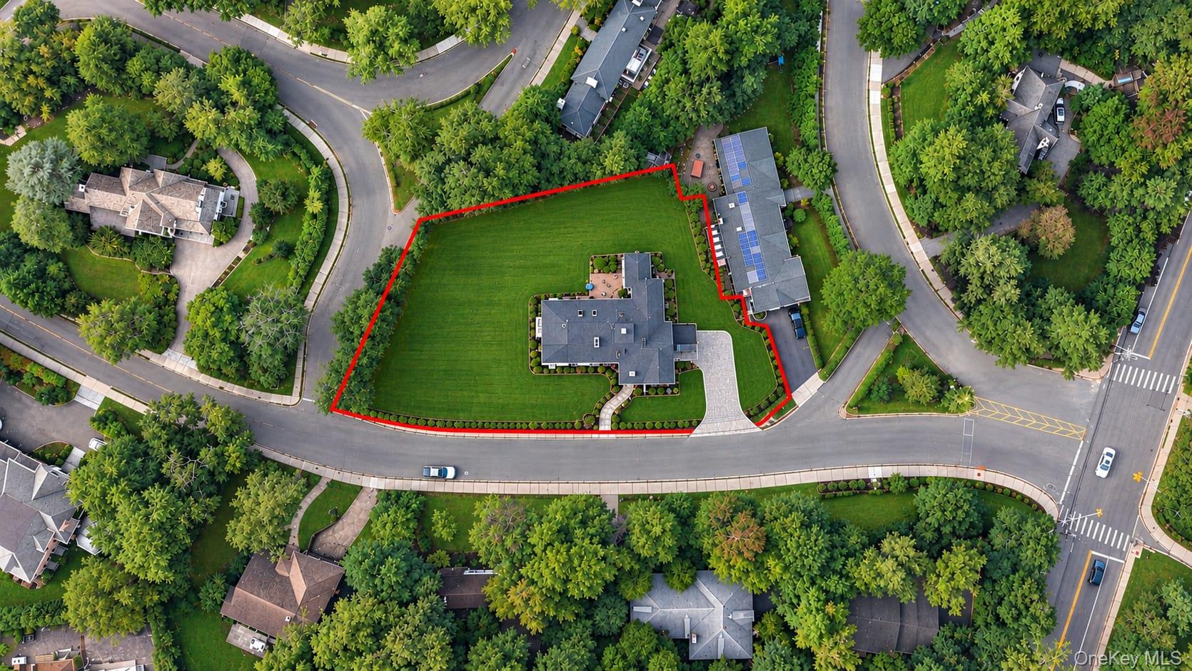 85 Nassau Drive