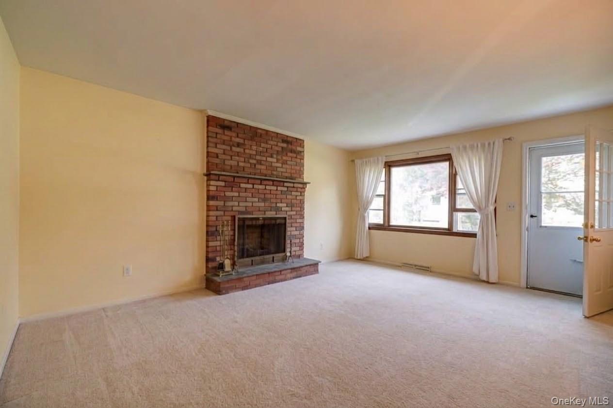 146 Carley Avenue — photo 4
