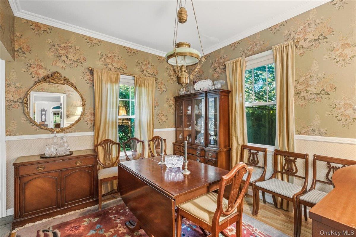 16 Stuart Avenue — photo 14