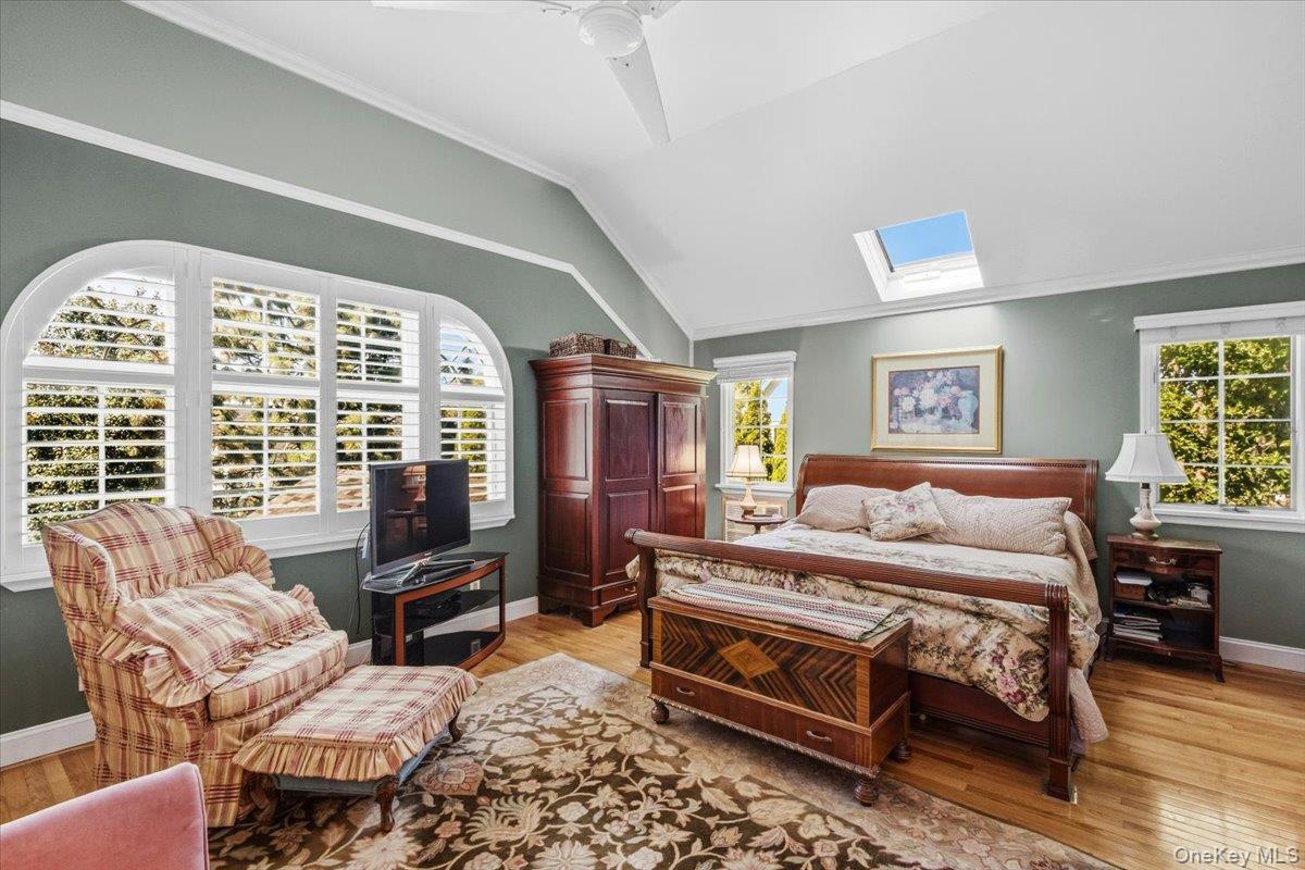 16 Stuart Avenue — photo 17