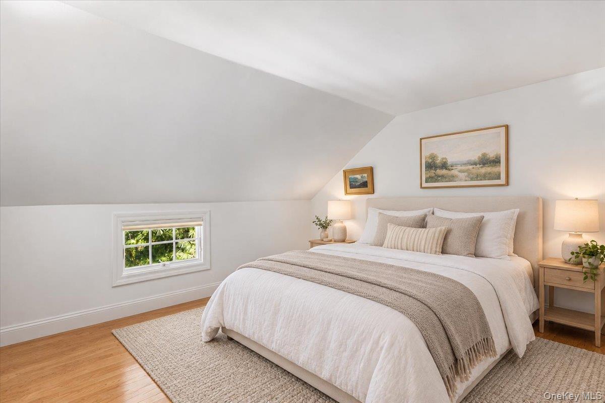16 Stuart Avenue — photo 23