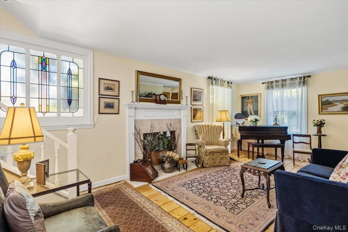 16 Stuart Avenue — photo 7