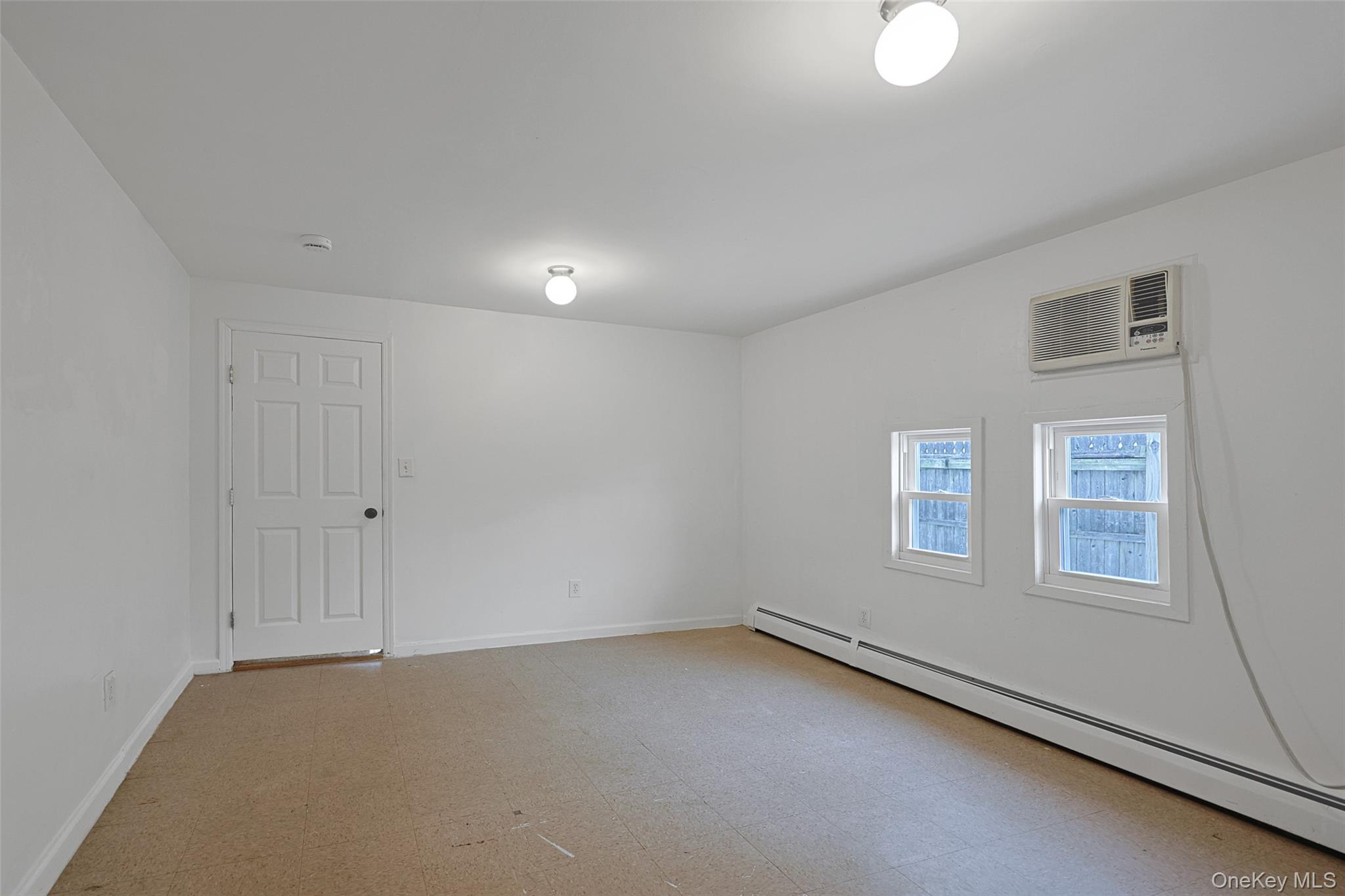 82 Lantern Road — photo 13