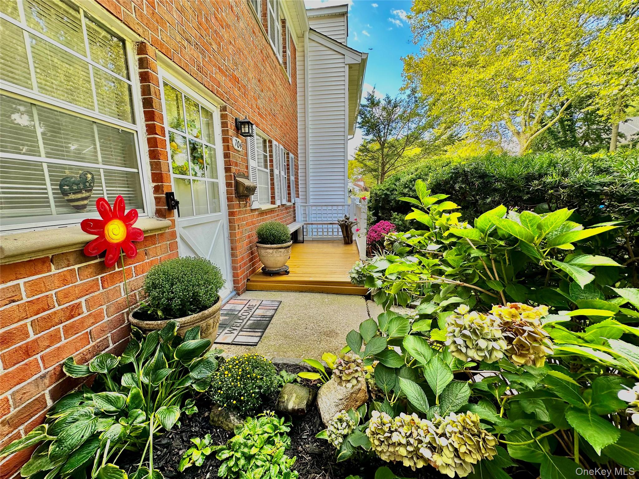 704 Towne House Village #704 — photo 3