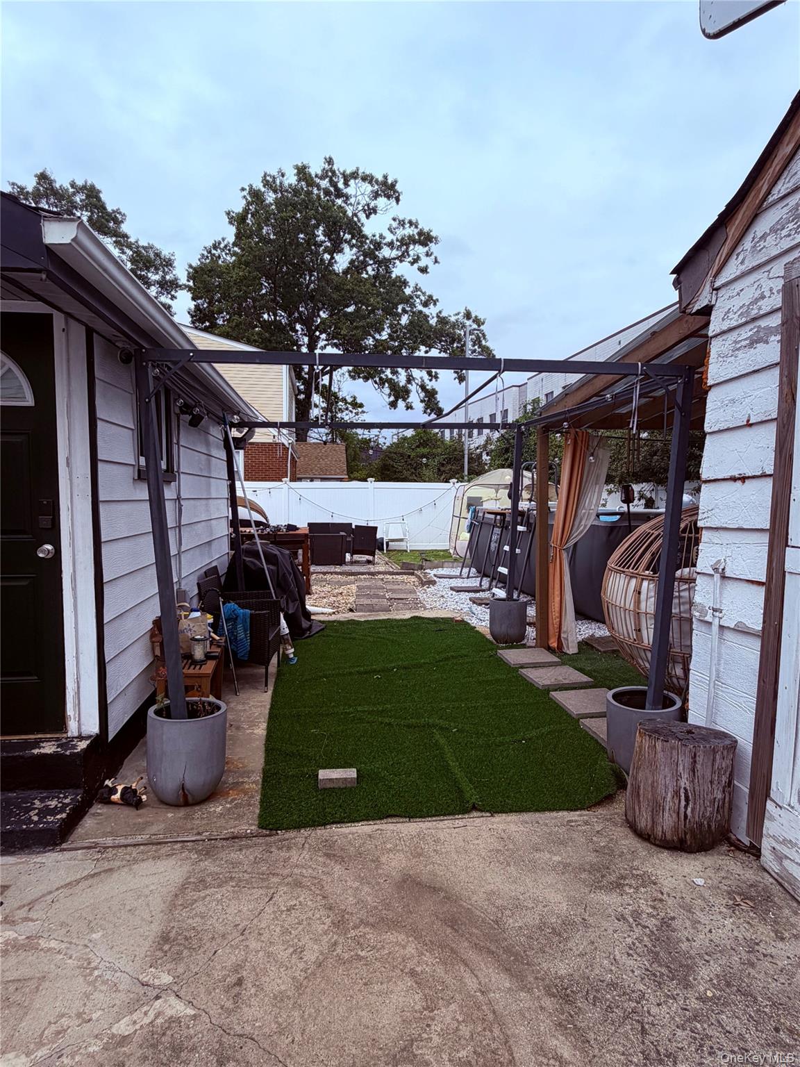 5 Konig Court — photo 32