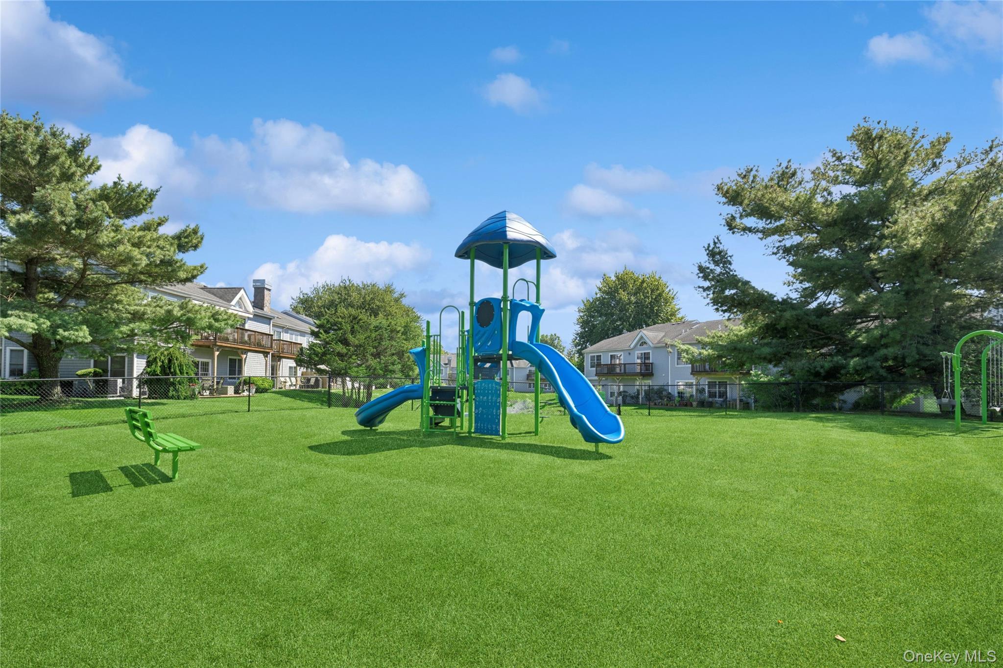 79 Lakebridge Drive — photo 28