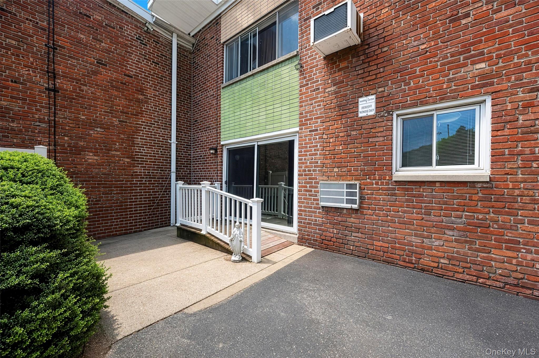 263 Newbridge Road — photo 15