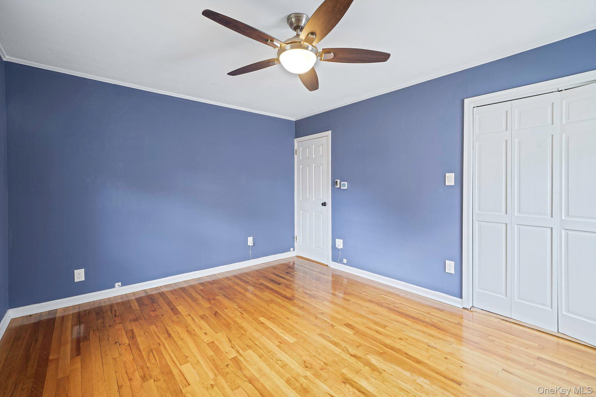 190 Albertson Place — photo 12