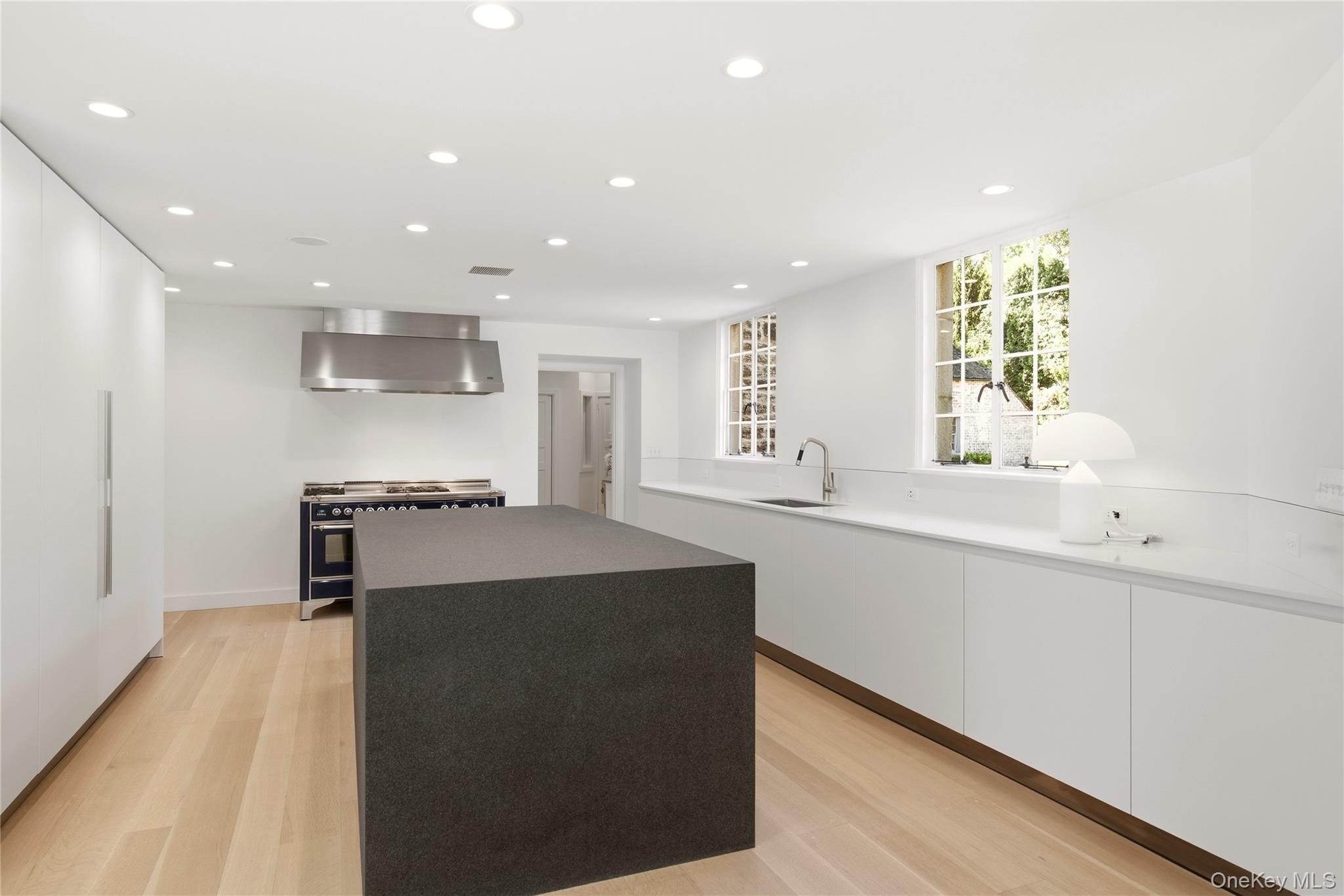 3 White Hill Road — photo 12