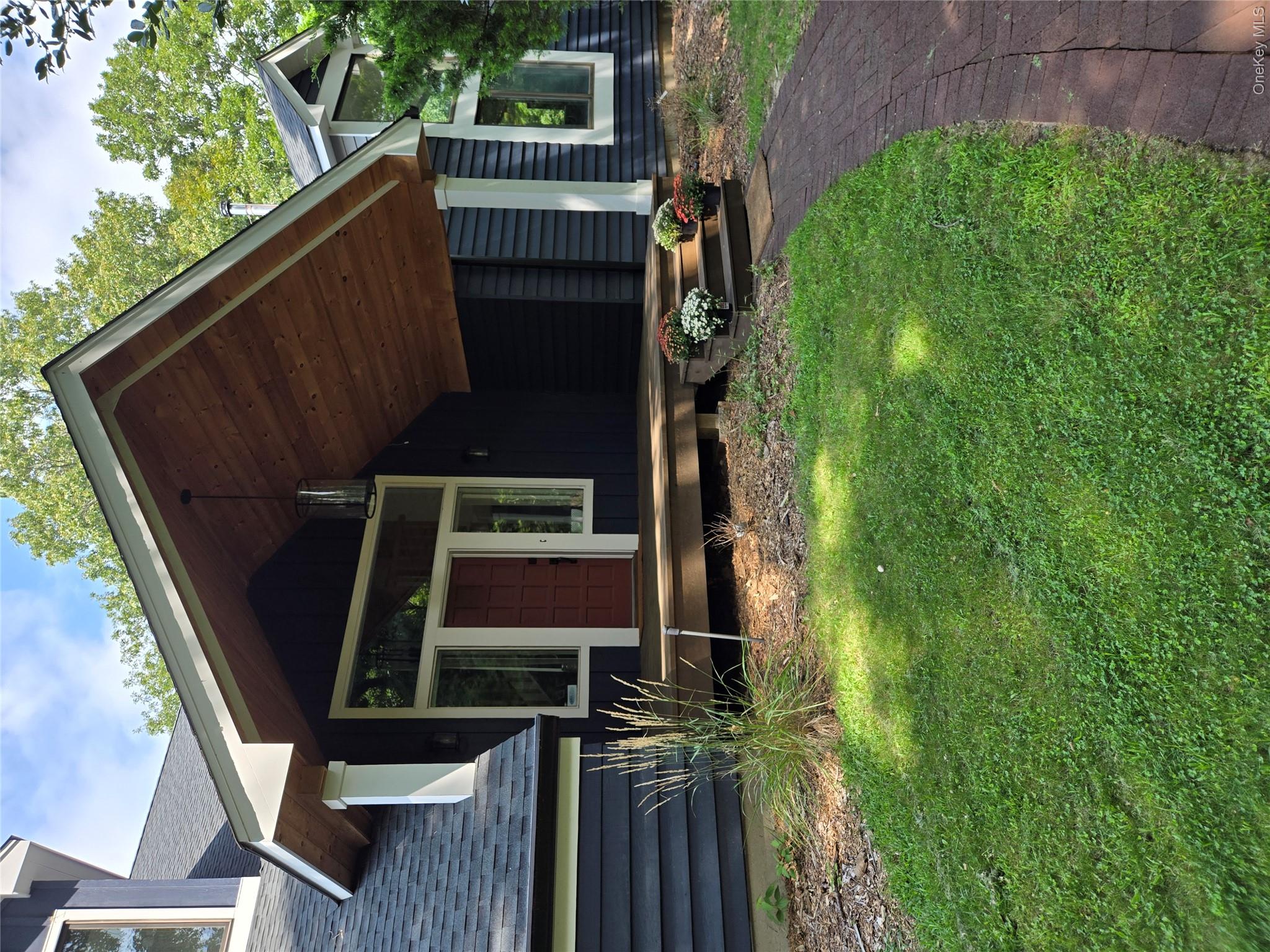7 Waterview Drive — photo 2
