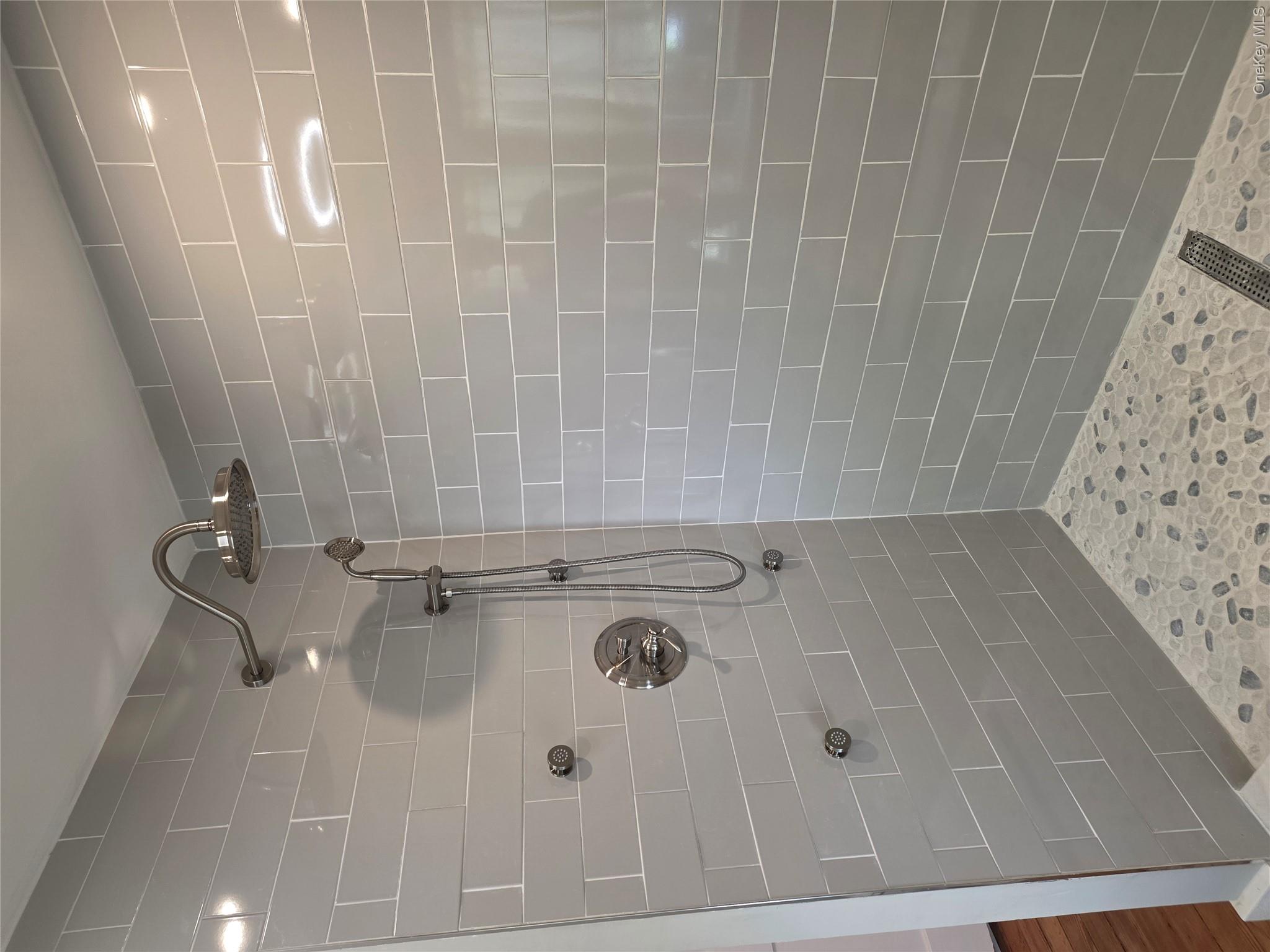 1 Gully Landing Road — photo 10