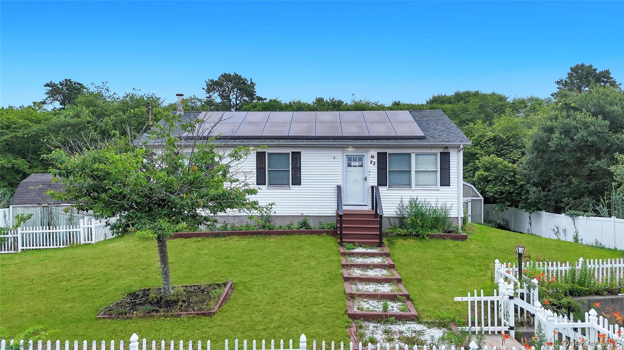23 Hemlock Drive — photo 3