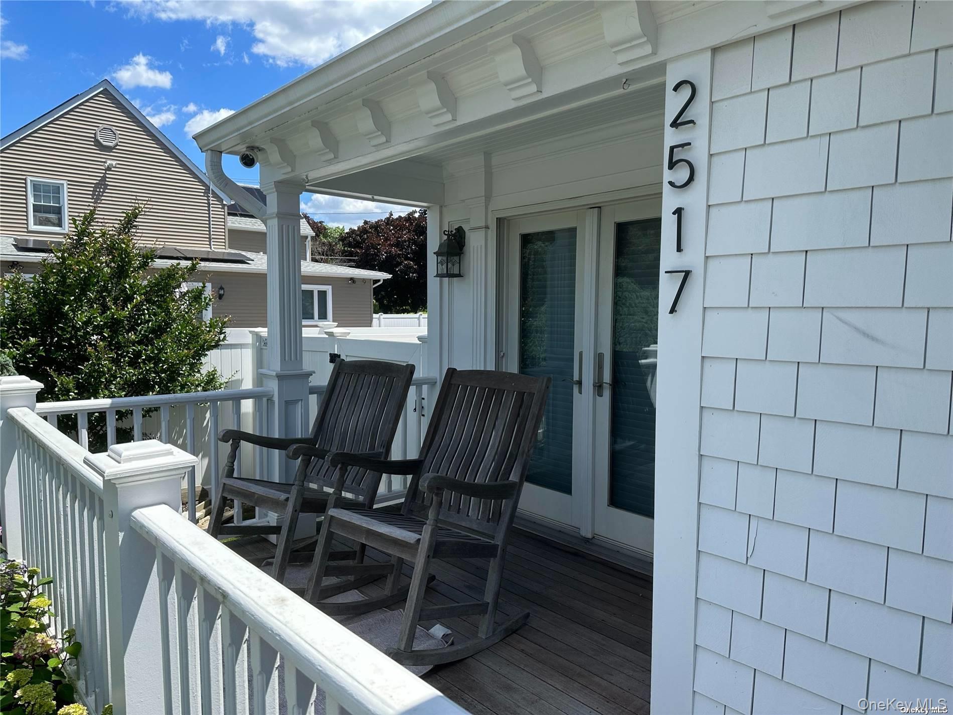 2517 Rockville Centre Parkway — photo 3