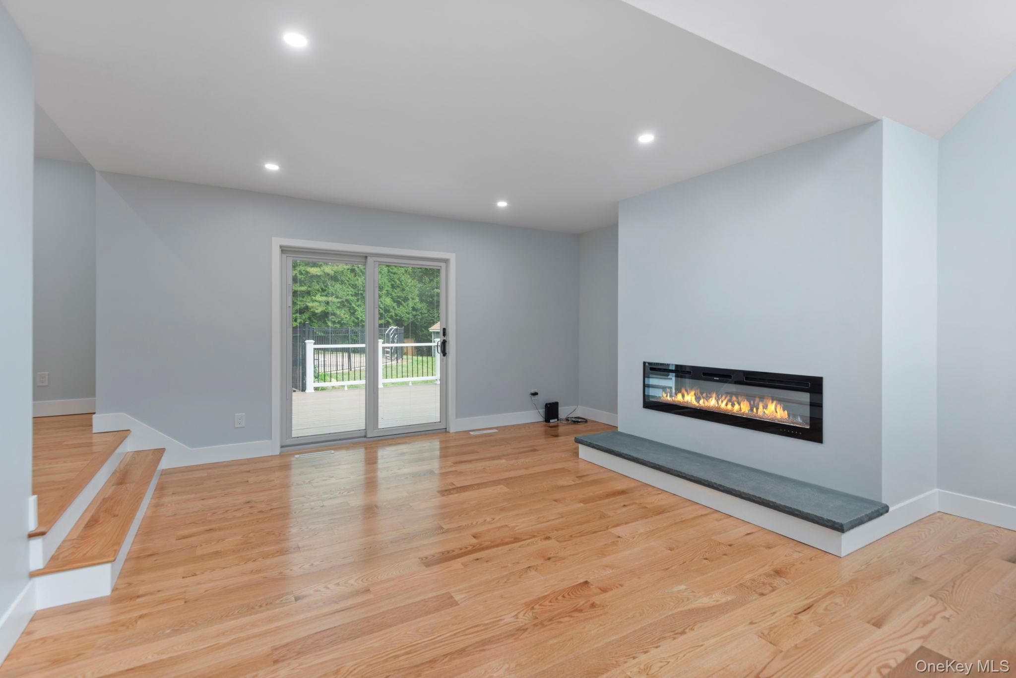 40 Lakeside Drive — photo 22