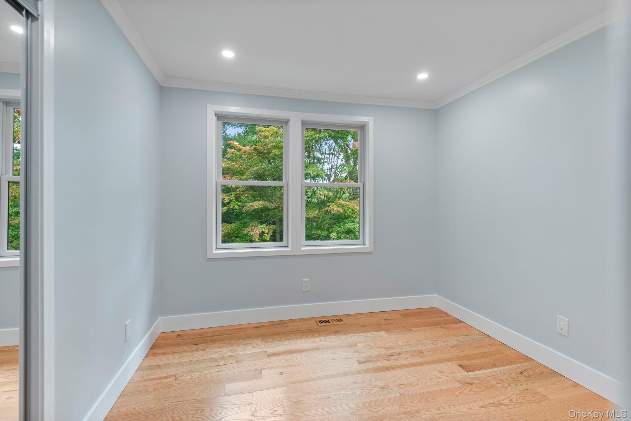 40 Lakeside Drive — photo 26